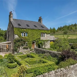 https://villa-large-country-farmhouse.yorkshirehotels.net